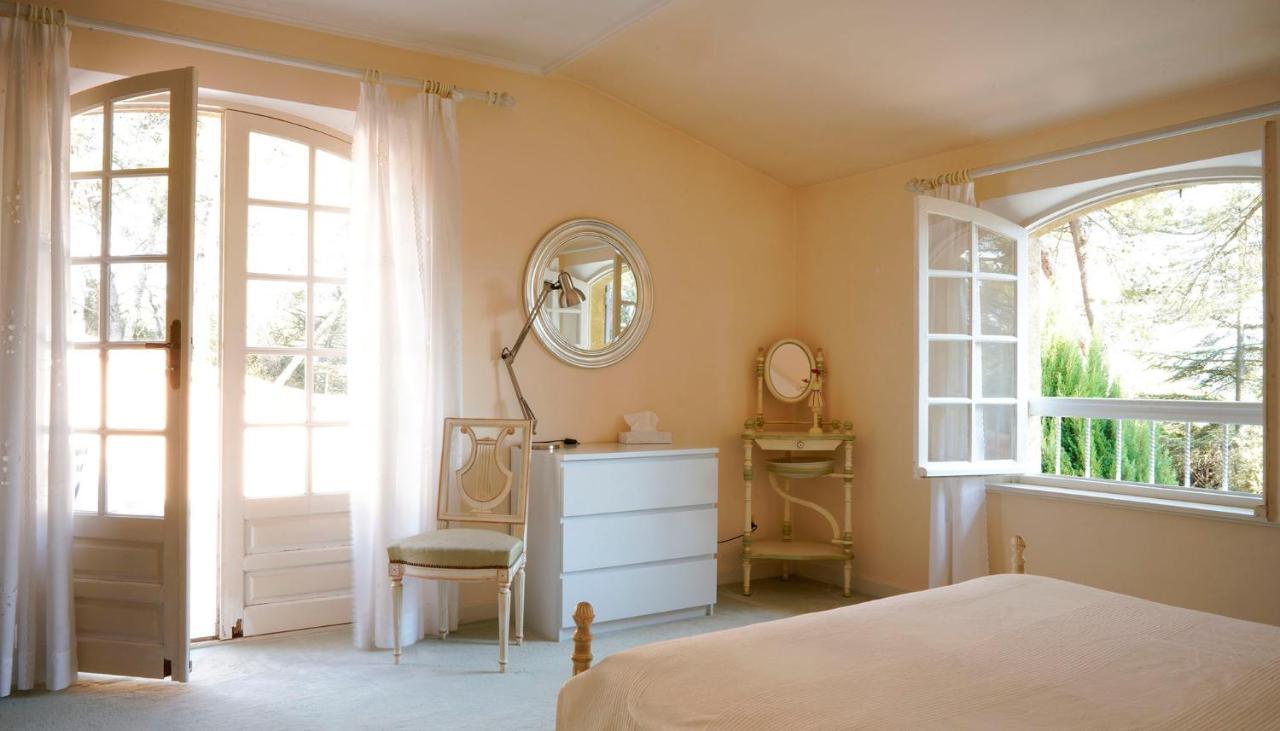 Chambres dans le Luberon - Bois Romay La Bastide-des-Jourdans Extérieur photo